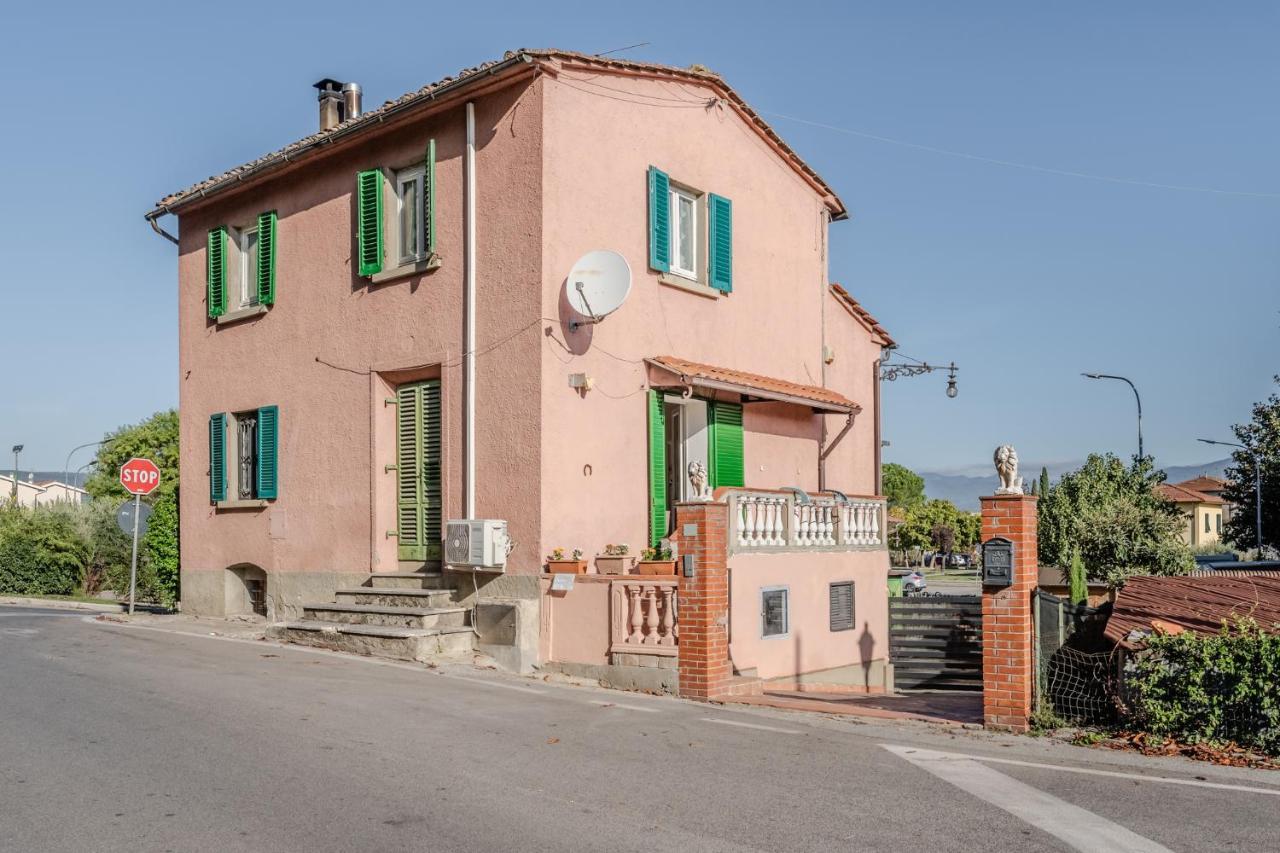 Appartamento Casa Del Moro Cantagrillo Luaran gambar